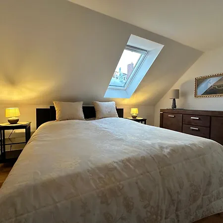 Zum Neuhaeusel * Quedlinburg