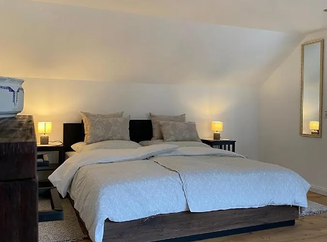 Zum Neuhäusel Apartment